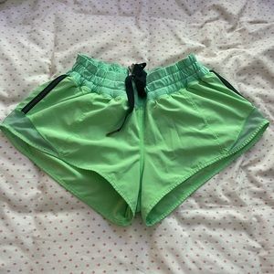 Lululemon hotty hot shorts !